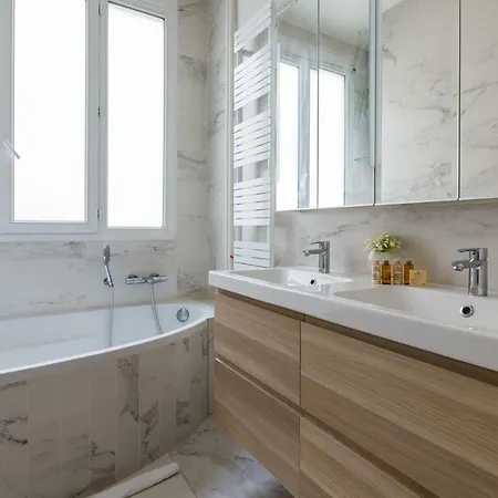 Veeve - On Madrid Street Appartement *
